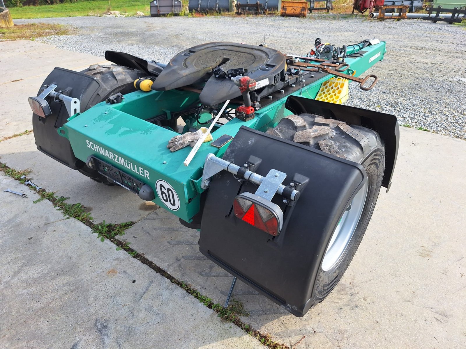 Dollyachse des Typs Schwarzmüller Sonderpreis - Vorführfahrzeug - 14 Tonnen Dollyachse Untersetzachse Kipper Sattelauflieger Anhänger LKW Dolly, Gebrauchtmaschine in Bad Birnbach (Bild 1)