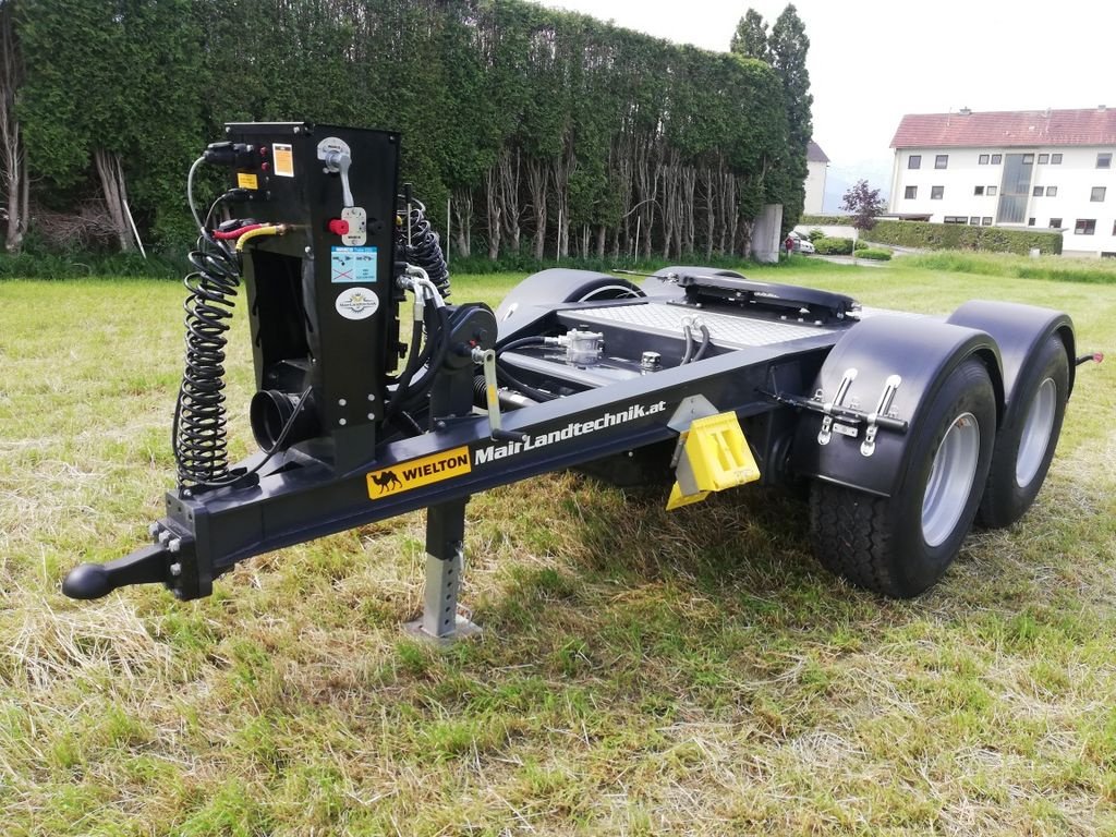 Dollyachse des Typs WIELTON Dolly, Neumaschine in Gschwandt (Bild 1)