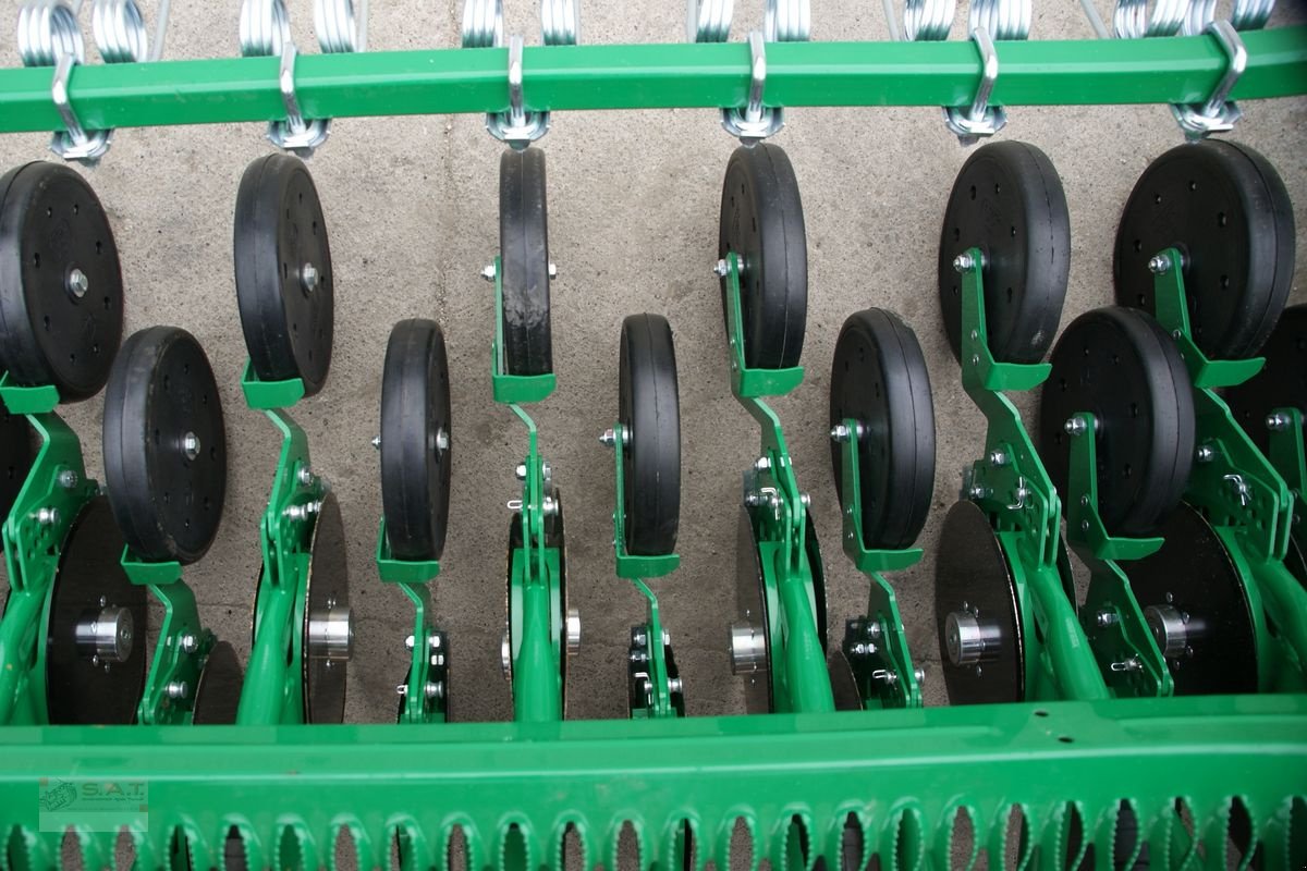 Drillmaschine typu Agro-Masz AKTION-SR 300-Doppelscheibe-Andruckrolle-NEU, Neumaschine v Eberschwang (Obrázek 16)