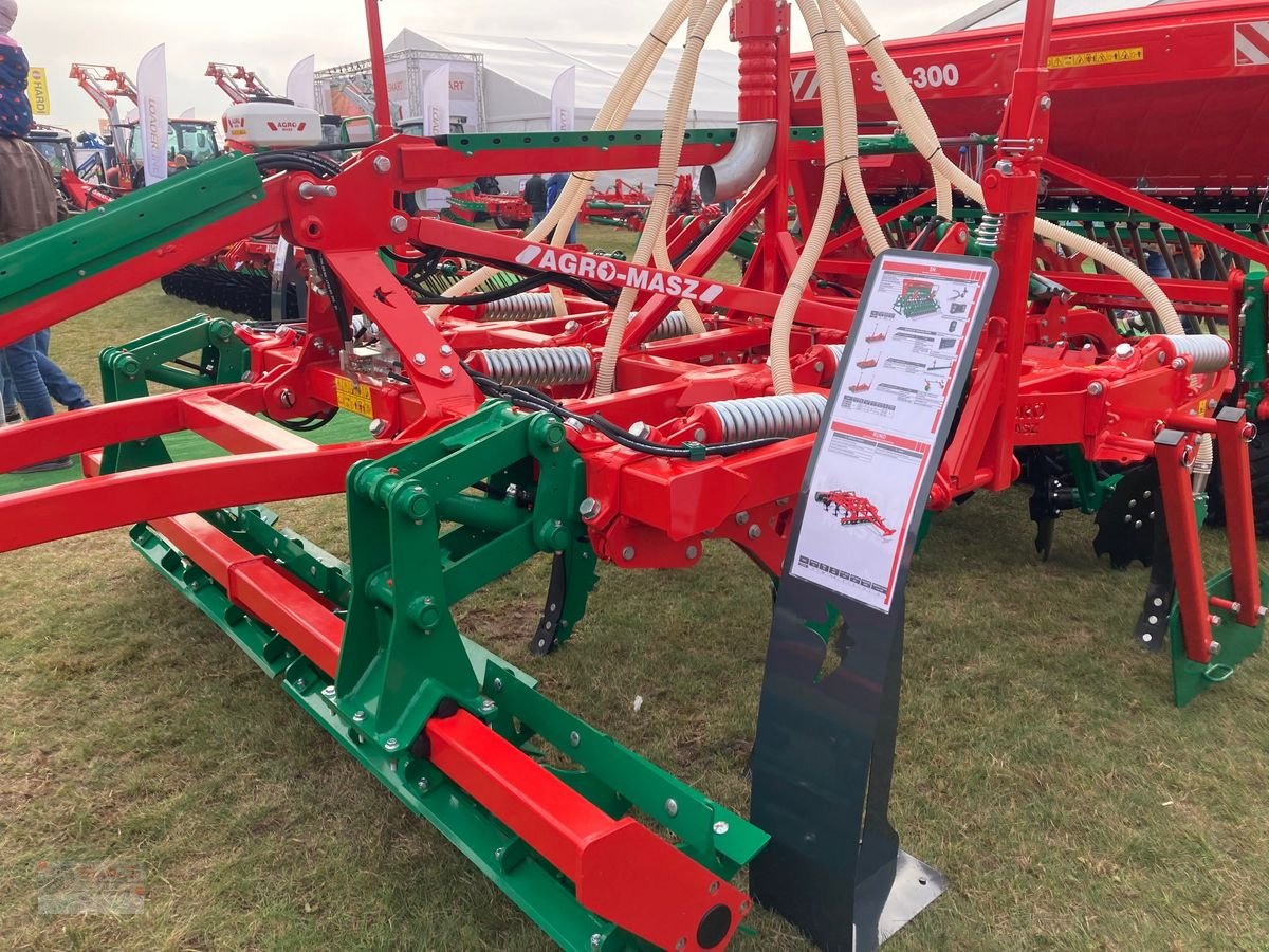 Drillmaschine des Typs Agro-Masz Ikar 1800 Fronttank, Neumaschine in Eberschwang (Bild 8)