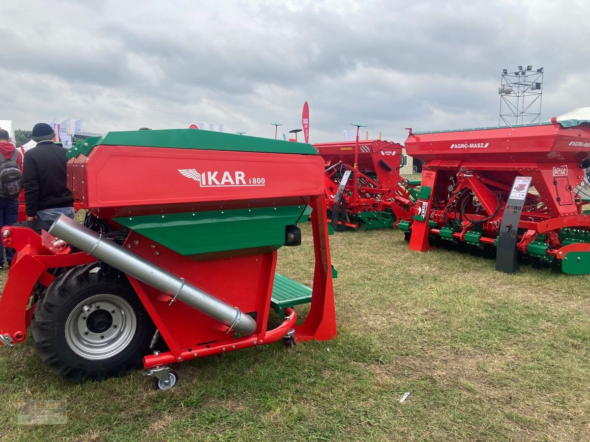 Drillmaschine des Typs Agro-Masz Ikar 1800 Fronttank, Neumaschine in Eberschwang (Bild 4)