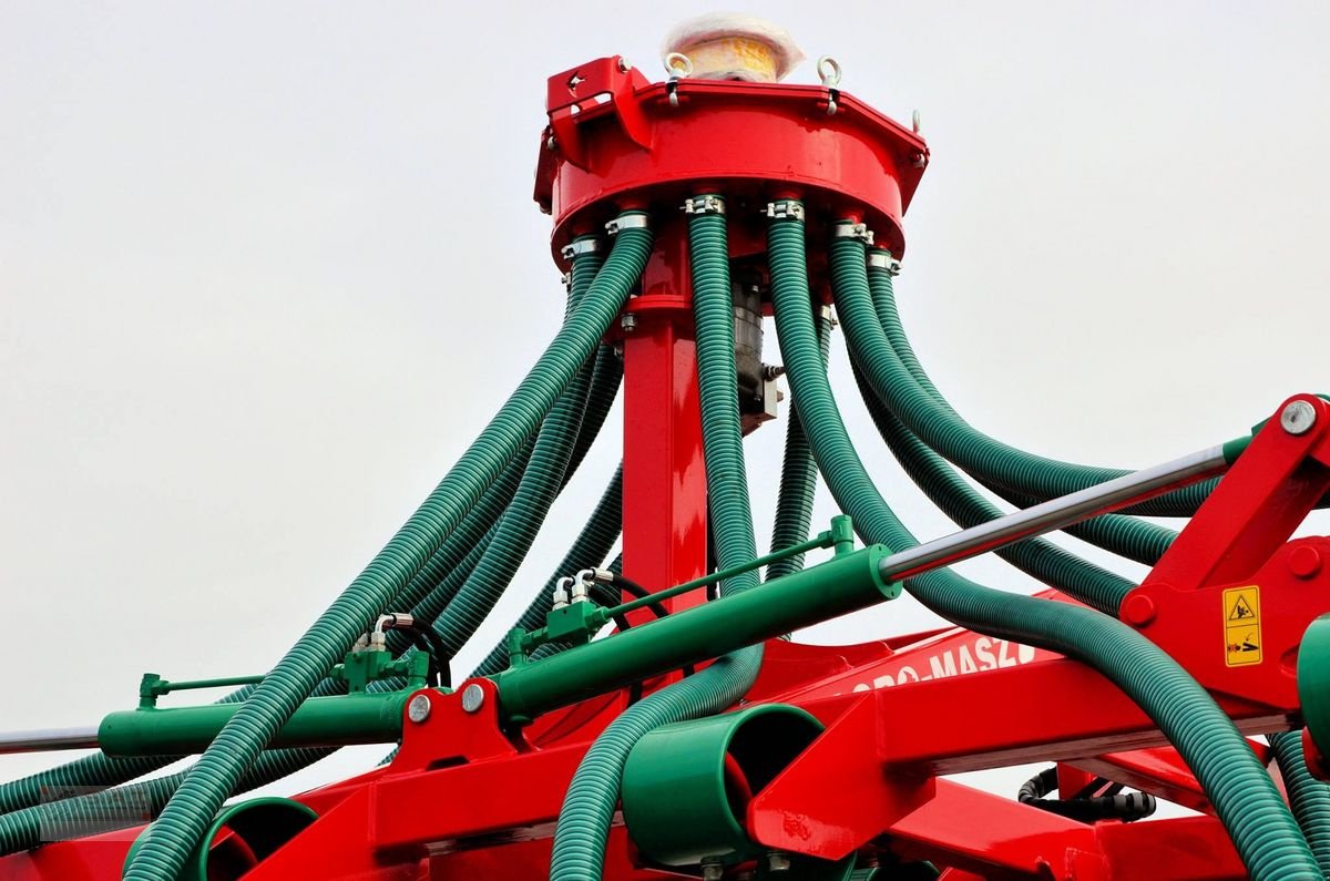 Drillmaschine des Typs Agro-Masz Ikar 1800 Fronttank, Neumaschine in Eberschwang (Bild 11)