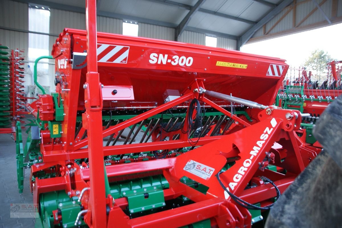 Drillmaschine des Typs Agro-Masz SN 300 + Scheibenegge, Neumaschine in Eberschwang (Bild 18)