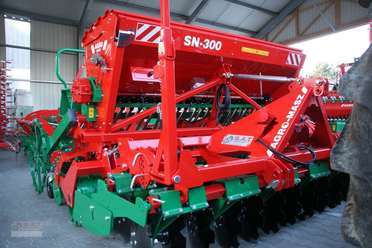 Drillmaschine des Typs Agro-Masz SN 300 + Scheibenegge, Neumaschine in Eberschwang (Bild 13)