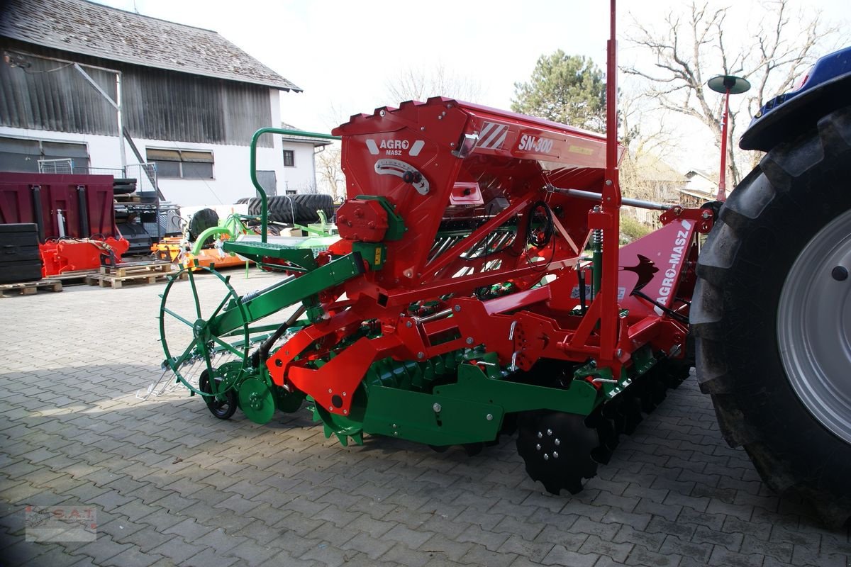 Drillmaschine des Typs Agro-Masz SN 300 + Scheibenegge, Neumaschine in Eberschwang (Bild 4)