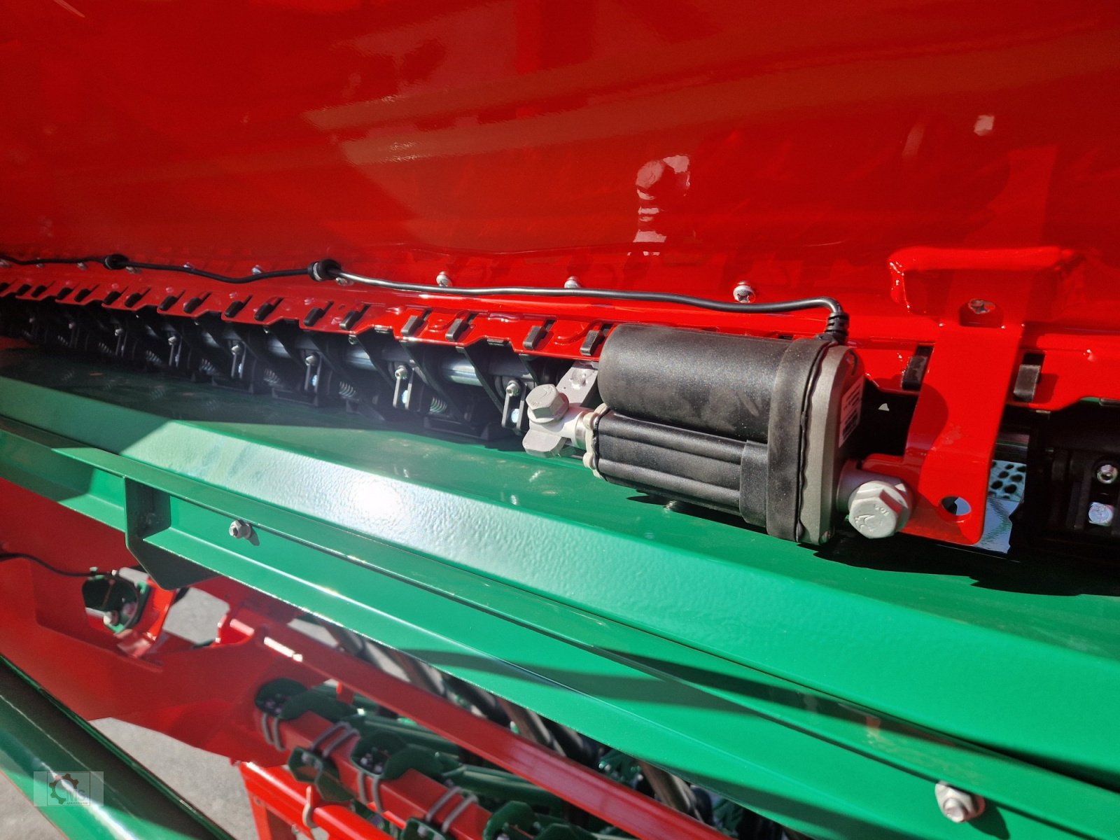 Drillmaschine tipa Agro-Masz SN 301 aufgebaute Sämaschine elektrische Fahrgassenschaltung, Neumaschine u Tiefenbach (Slika 12)