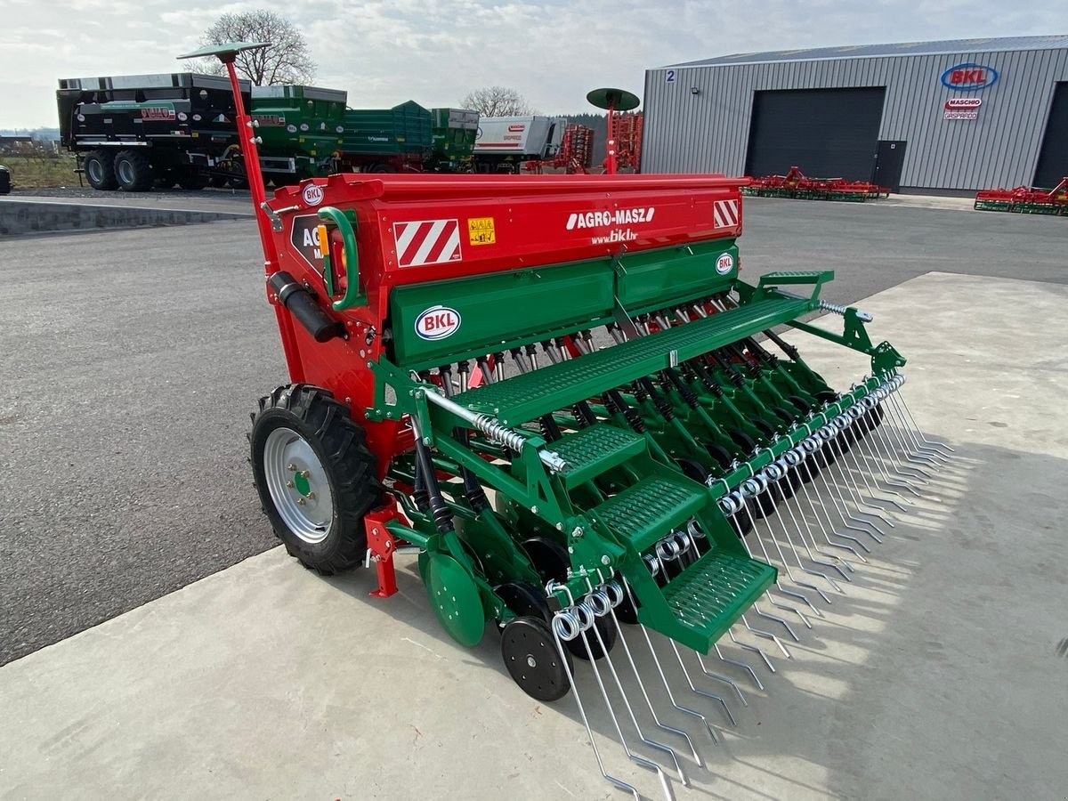 Drillmaschine Türe ait Agro-Masz SR300 Drillmaschine, Neumaschine içinde Rovisce (resim 5)