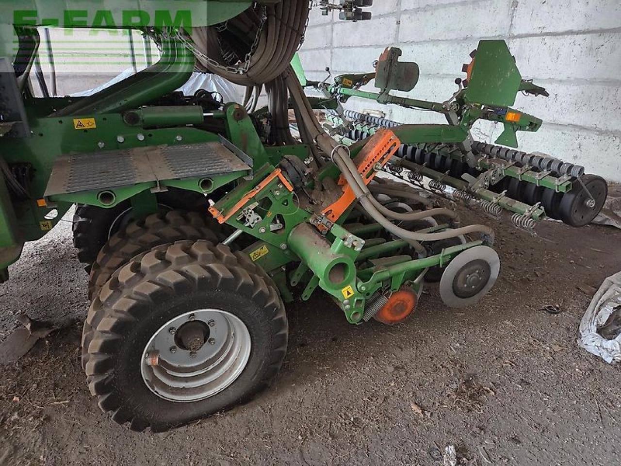 Drillmaschine des Typs Amazone cirrus 6003-2, Gebrauchtmaschine in NEUENDORF AM SPECK (Bild 1)