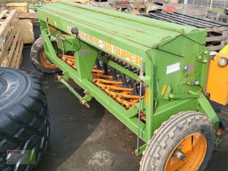 Amazone D8 30 SCHEIBENSCHAR, Gebrauchtmaschine, Год выпуска: 2000 (Фотография 1) Drillmaschine типа Amazone D8 30 SCHEIBENSCHAR, Gebrauchtmaschine в Werneck (Фотография 1)