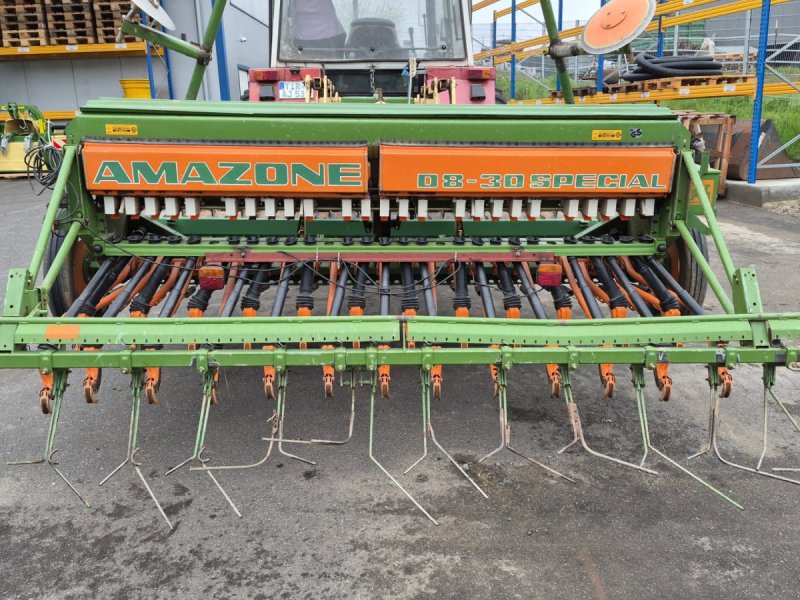 Drillmaschine des Typs Amazone D8-30 Special, Gebrauchtmaschine in Mähring (Bild 1)