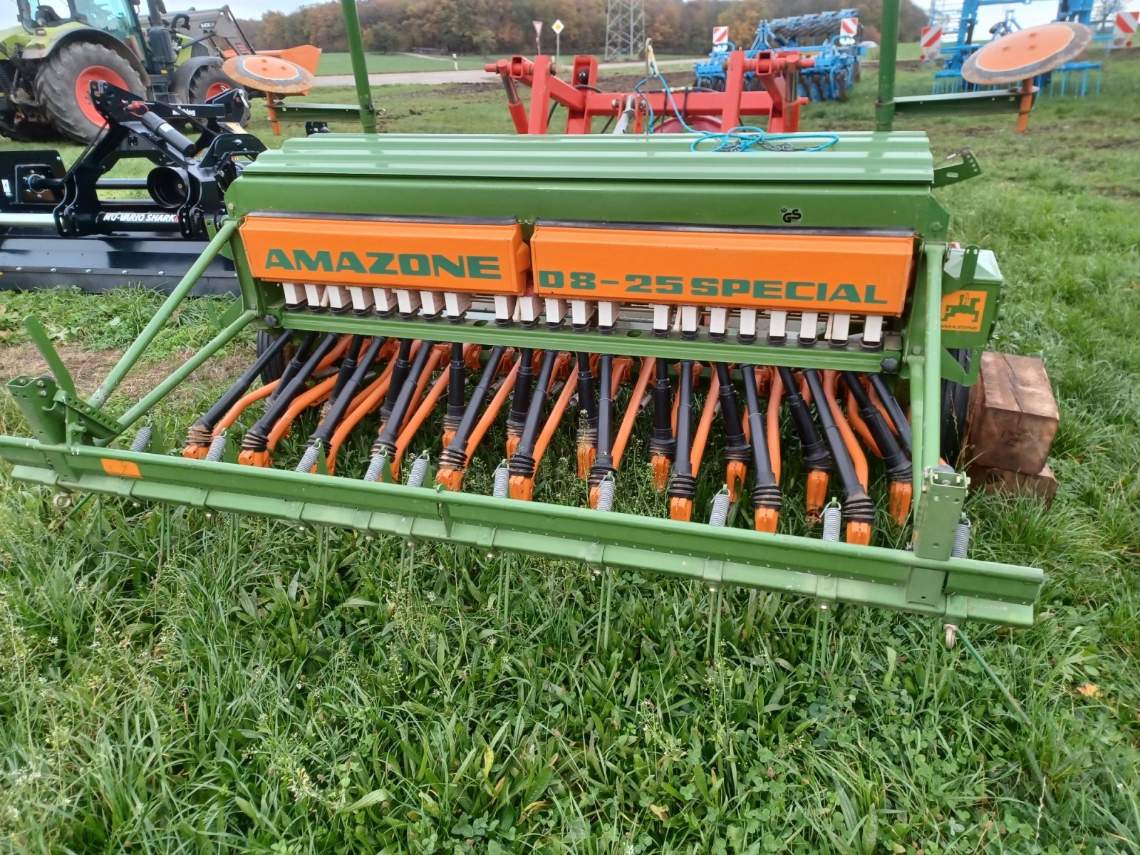 Drillmaschine typu Amazone D8 Special Typ 25, Gebrauchtmaschine v Uffenheim (Obrázek 1)