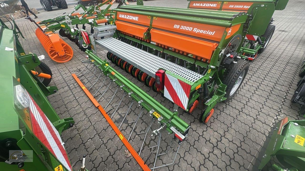 Drillmaschine des Typs Amazone D9 3000 Special, Neumaschine in Pfreimd (Bild 3)