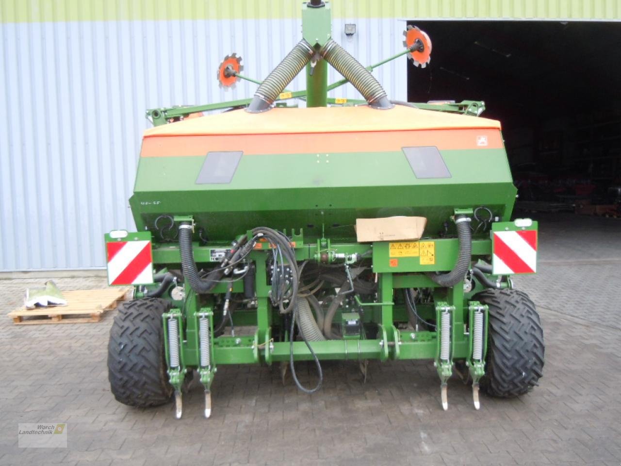Drillmaschine des Typs Amazone ED 6000-2C, Gebrauchtmaschine in Schora (Bild 2)