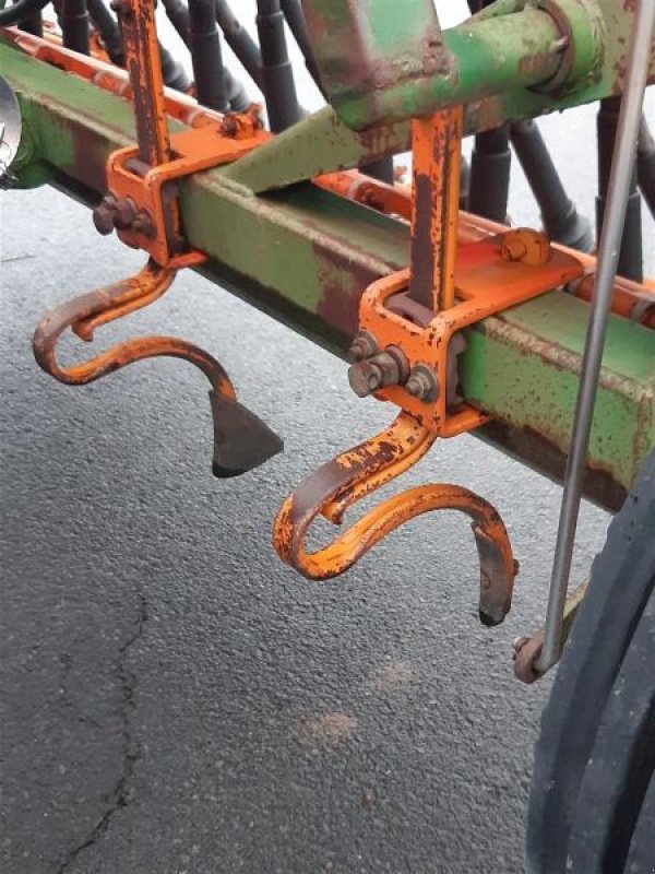 Drillmaschine tip Amazone GEBR. SÄMASCHINE AMAZONE D8, Gebrauchtmaschine in Grimma (Poză 8)