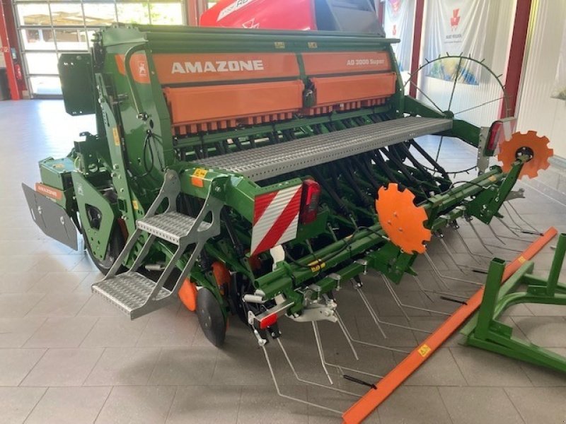 Drillmaschine of the type Amazone KX 3001 Cultimix+AD 3000 Sup., Neumaschine in Gadenstedt (Picture 1)