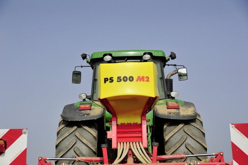 Drillmaschine des Typs APV PS500 M2 ISOBUS Elektrisk   Bemærk skal bruge ISOBUS skærm i traktor, Gebrauchtmaschine in Brørup (Bild 1)