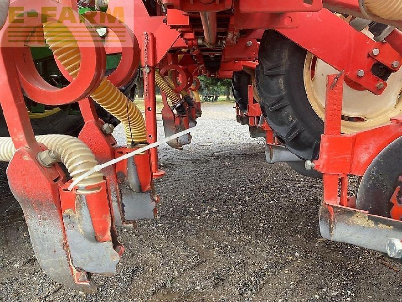 Drillmaschine Türe ait Gehl st300/540, Gebrauchtmaschine içinde SZEGED (resim 9)