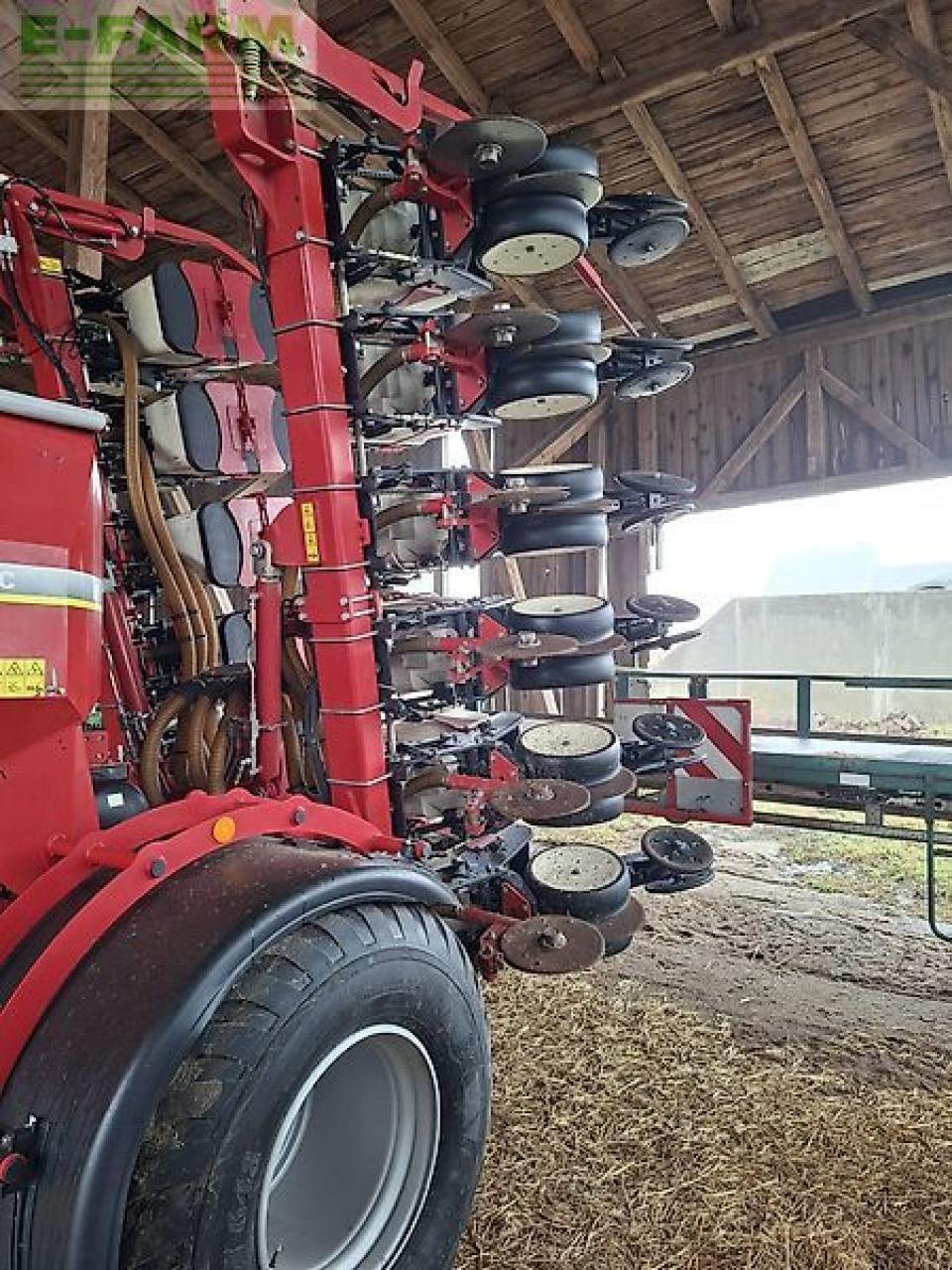 Drillmaschine типа Horsch maestro 8 cc, Gebrauchtmaschine в NORDWESTUCKERMARK / OT FÜRSTENWERDER (Фотография 22)