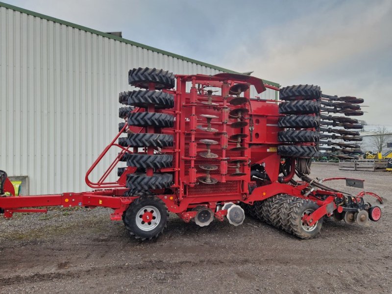 Drillmaschine des Typs Horsch Pronto 6 DC, Gebrauchtmaschine in Neubrandenburg (Bild 1)