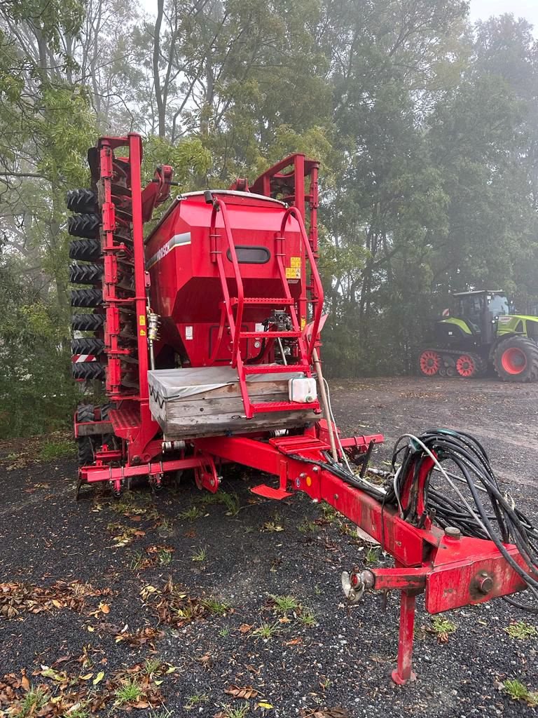 Drillmaschine des Typs Horsch Pronto 8 DC, Gebrauchtmaschine in Liebenwalde (Bild 1)