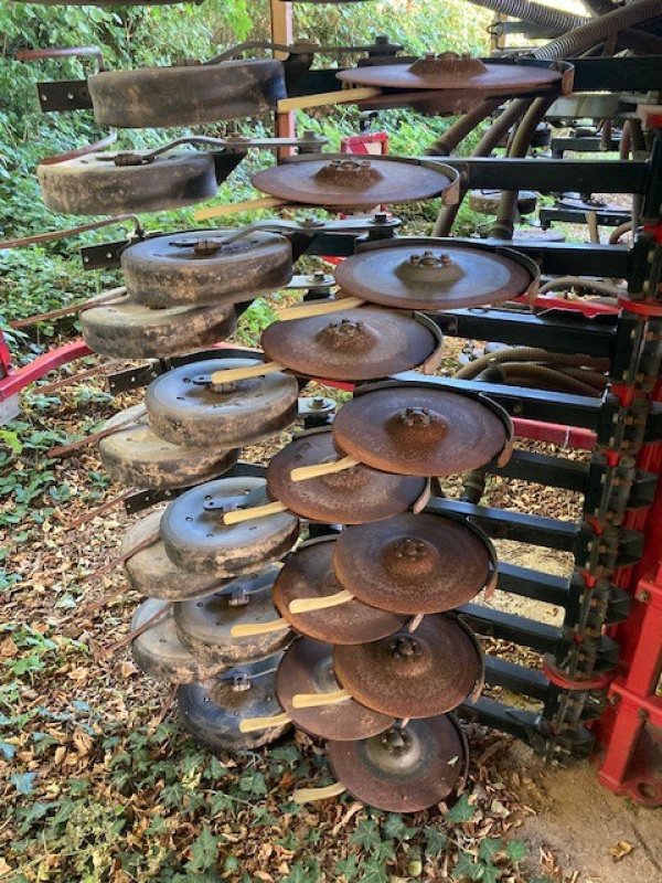 Drillmaschine des Typs Horsch Pronto Serie, Gebrauchtmaschine in Gadenstedt (Bild 4)