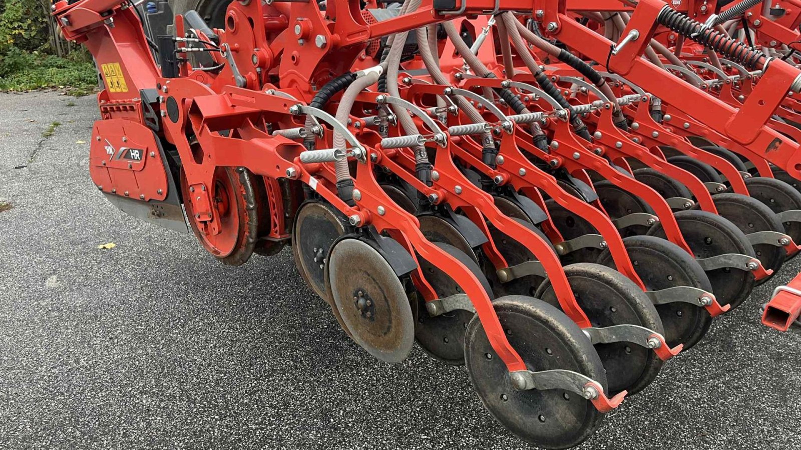 Drillmaschine del tipo Kuhn HR6040 med såmaskine  Med dobbelt kammer fronttank  TF2300, Gebrauchtmaschine en Løgstør (Imagen 5)