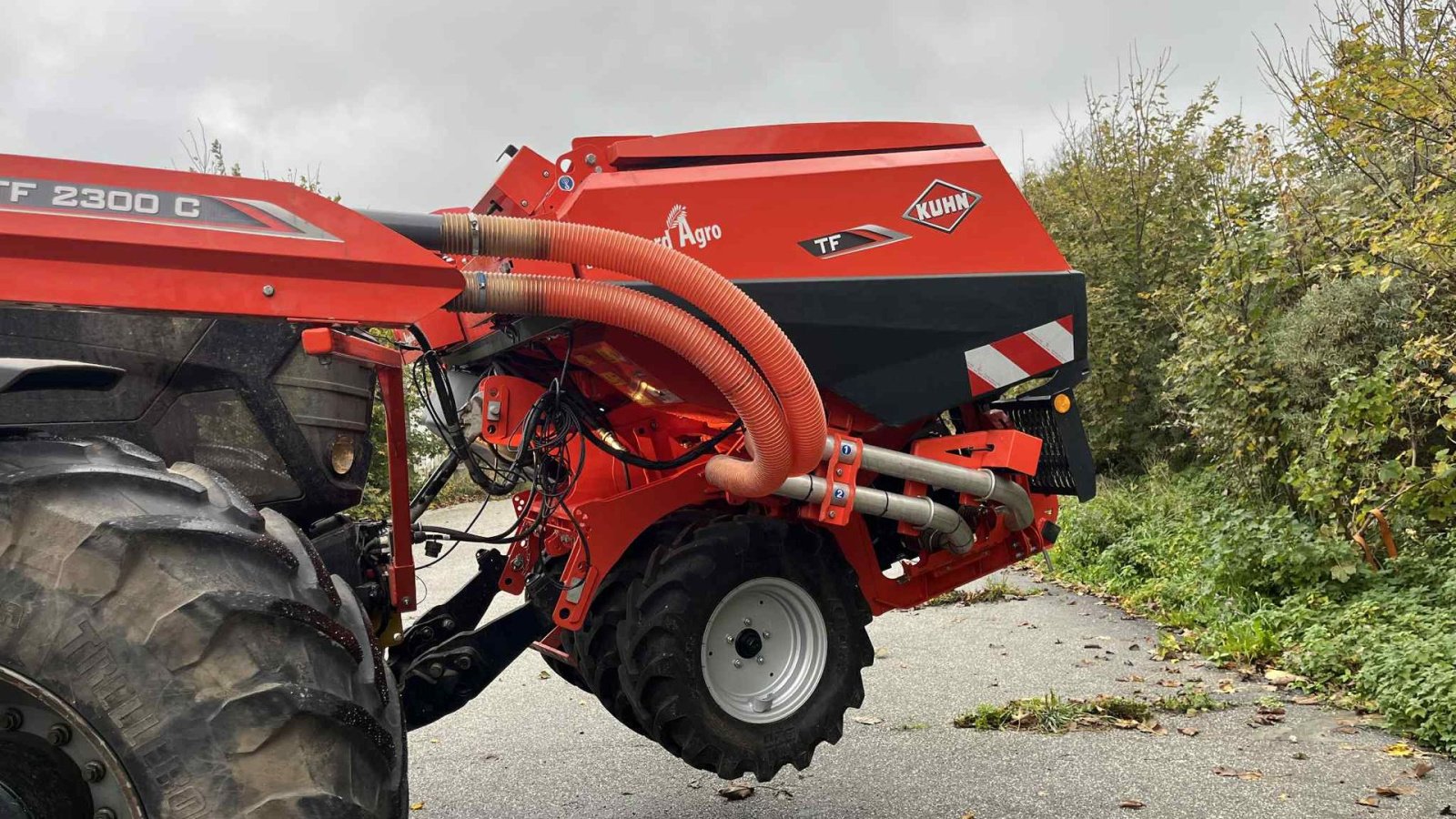 Drillmaschine del tipo Kuhn HR6040 med såmaskine  Med dobbelt kammer fronttank  TF2300, Gebrauchtmaschine en Løgstør (Imagen 14)