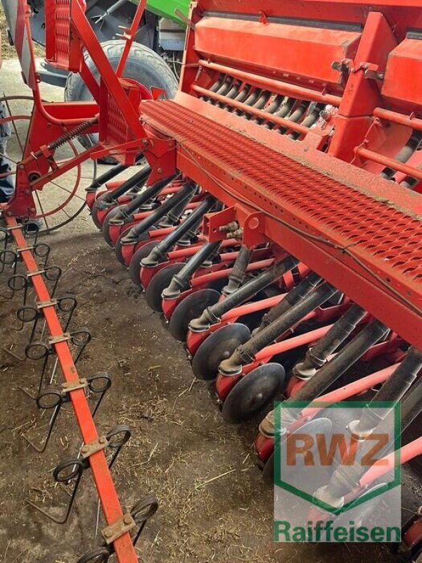 Drillmaschine des Typs Kuhn INTEG2-3M / HR304D, Gebrauchtmaschine in Wittlich (Bild 3)