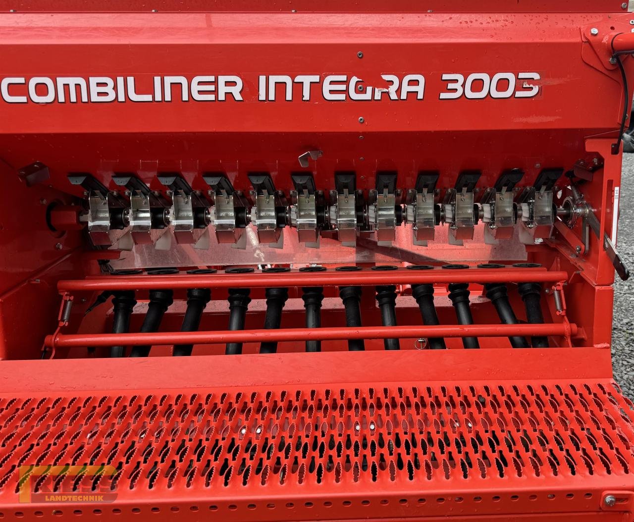 Drillmaschine des Typs Kuhn INTEGRA 3003  + EL 162-300 Zinkenrotor, Gebrauchtmaschine in Homberg (Ohm) - Maulbach (Bild 17)