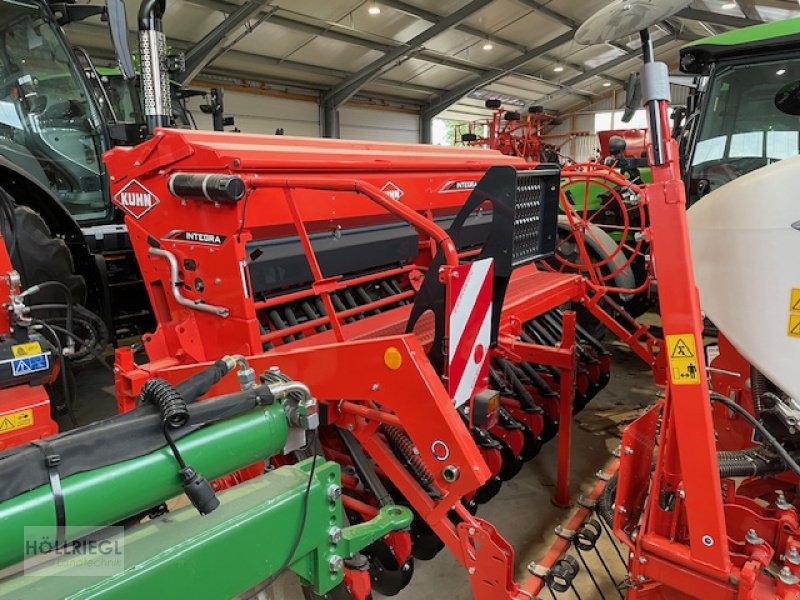 Drillmaschine of the type Kuhn Integra 3003, Neumaschine in Hohenburg (Picture 3)