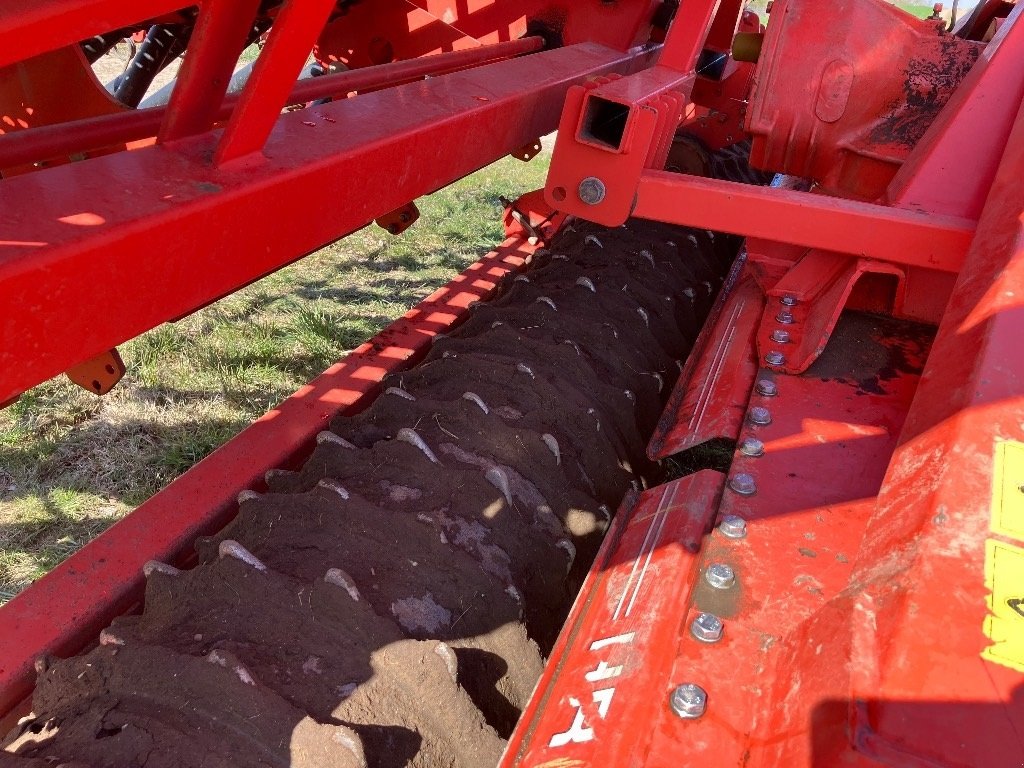 Drillmaschine of the type Kuhn Integra 4003, Gebrauchtmaschine in Mern (Picture 7)