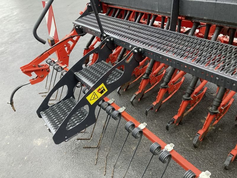 Drillmaschine des Typs Kuhn PREMIA 300, Gebrauchtmaschine in Wülfershausen an der Saale (Bild 12)