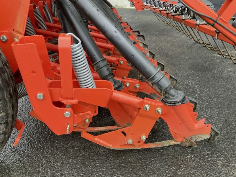 Drillmaschine des Typs Kuhn PREMIA 300, Gebrauchtmaschine in Wülfershausen an der Saale (Bild 18)