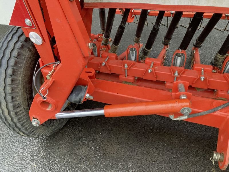 Drillmaschine des Typs Kuhn PREMIA 300, Gebrauchtmaschine in Wülfershausen an der Saale (Bild 11)