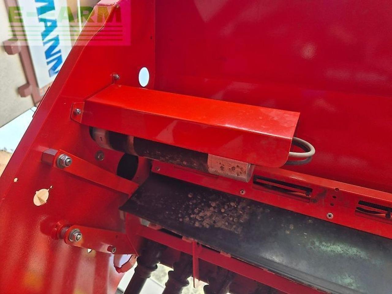 Drillmaschine Türe ait Kuhn sitera 330e 24 reihen + hrb 303d , elektrische dosierung, spuranreißer, durakuhn, Gebrauchtmaschine içinde WALDKAPPEL-BISCHHAUSEN (resim 15)