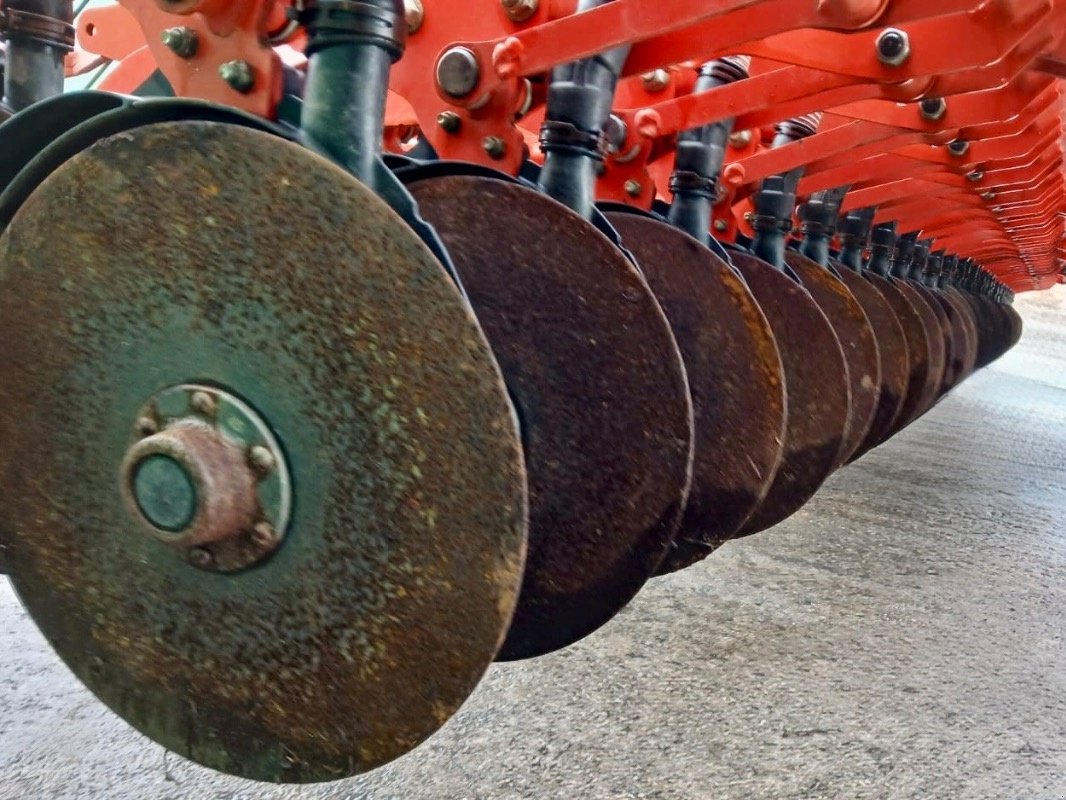 Drillmaschine del tipo Kuhn TT 6500, Gebrauchtmaschine en Liebenwalde (Imagen 15)