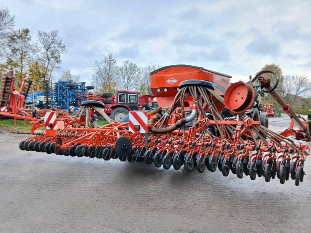 Drillmaschine del tipo Kuhn TT 6500, Gebrauchtmaschine en Liebenwalde (Imagen 8)