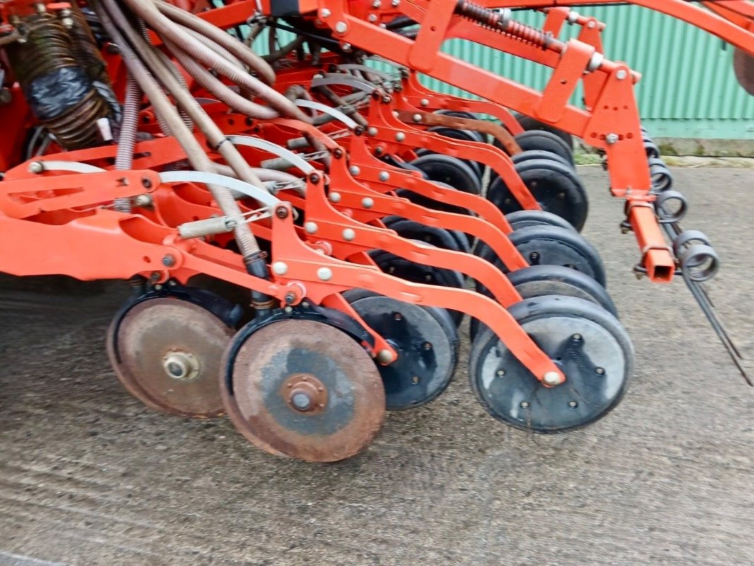 Drillmaschine del tipo Kuhn TT 6500, Gebrauchtmaschine en Liebenwalde (Imagen 14)