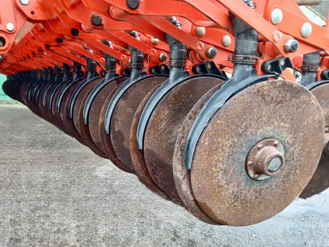 Drillmaschine del tipo Kuhn TT 6500, Gebrauchtmaschine en Liebenwalde (Imagen 16)