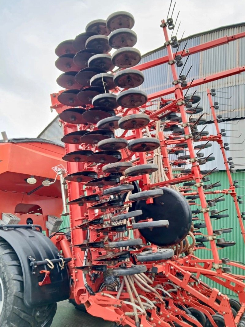 Drillmaschine del tipo Kuhn TT 6500, Gebrauchtmaschine en Liebenwalde (Imagen 12)