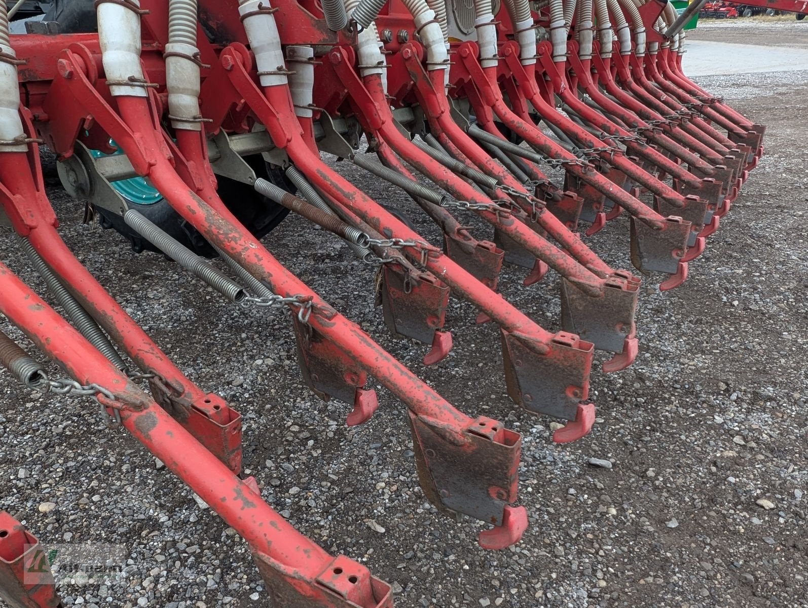 Drillmaschine of the type Kverneland DL 4m Schleppschare, Gebrauchtmaschine in Lanzenkirchen (Picture 4)