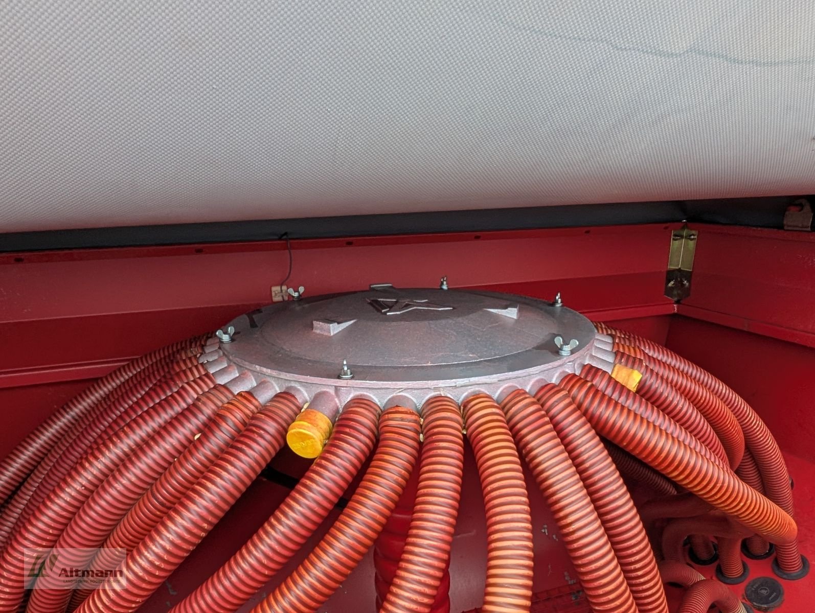 Drillmaschine of the type Kverneland DL 4m Schleppschare, Gebrauchtmaschine in Lanzenkirchen (Picture 7)