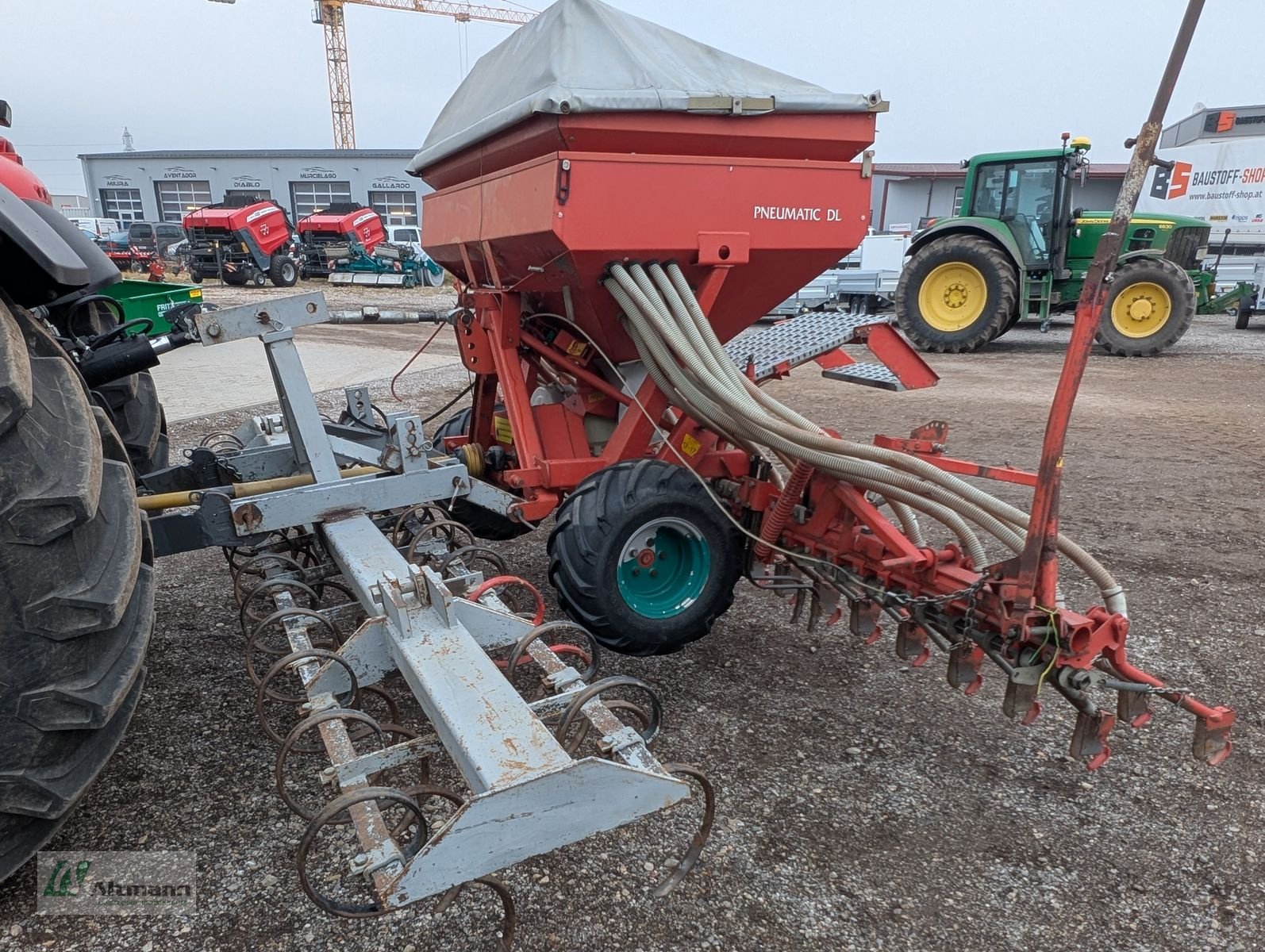 Drillmaschine of the type Kverneland DL 4m Schleppschare, Gebrauchtmaschine in Lanzenkirchen (Picture 3)