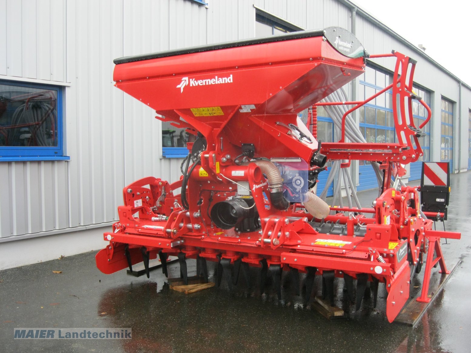 Drillmaschine des Typs Kverneland E-Drill Compact, Neumaschine in Dieterskirchen (Bild 6)