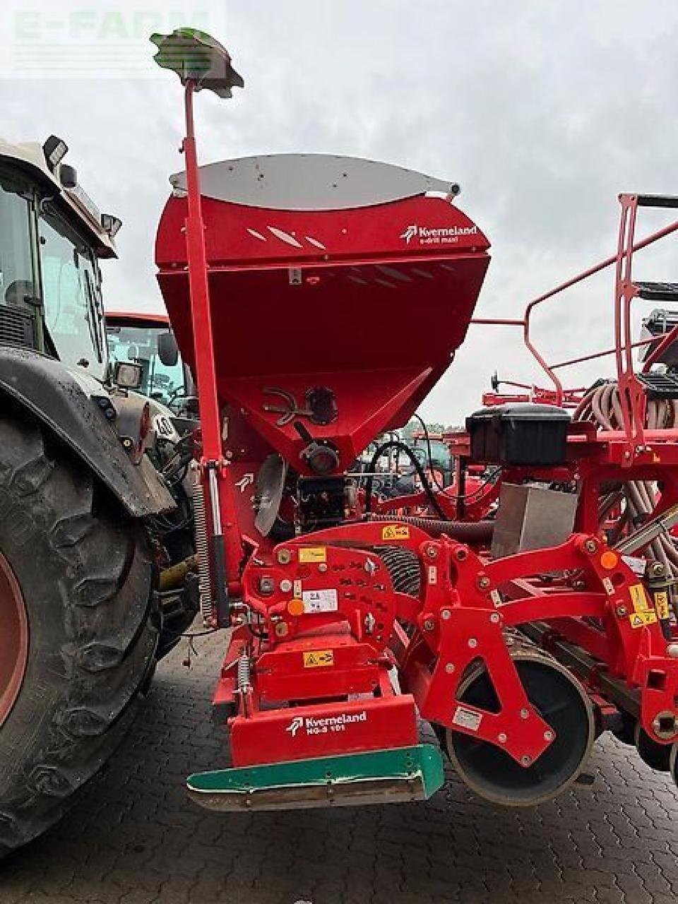Drillmaschine des Typs Kverneland e-drill maxi 3m drillkombination, Gebrauchtmaschine in HEMMINGEN (Bild 10)
