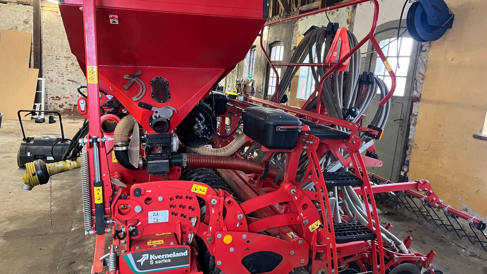 Drillmaschine от тип Kverneland E-Drill Maxi Plus, Gebrauchtmaschine в Søllested (Снимка 2)