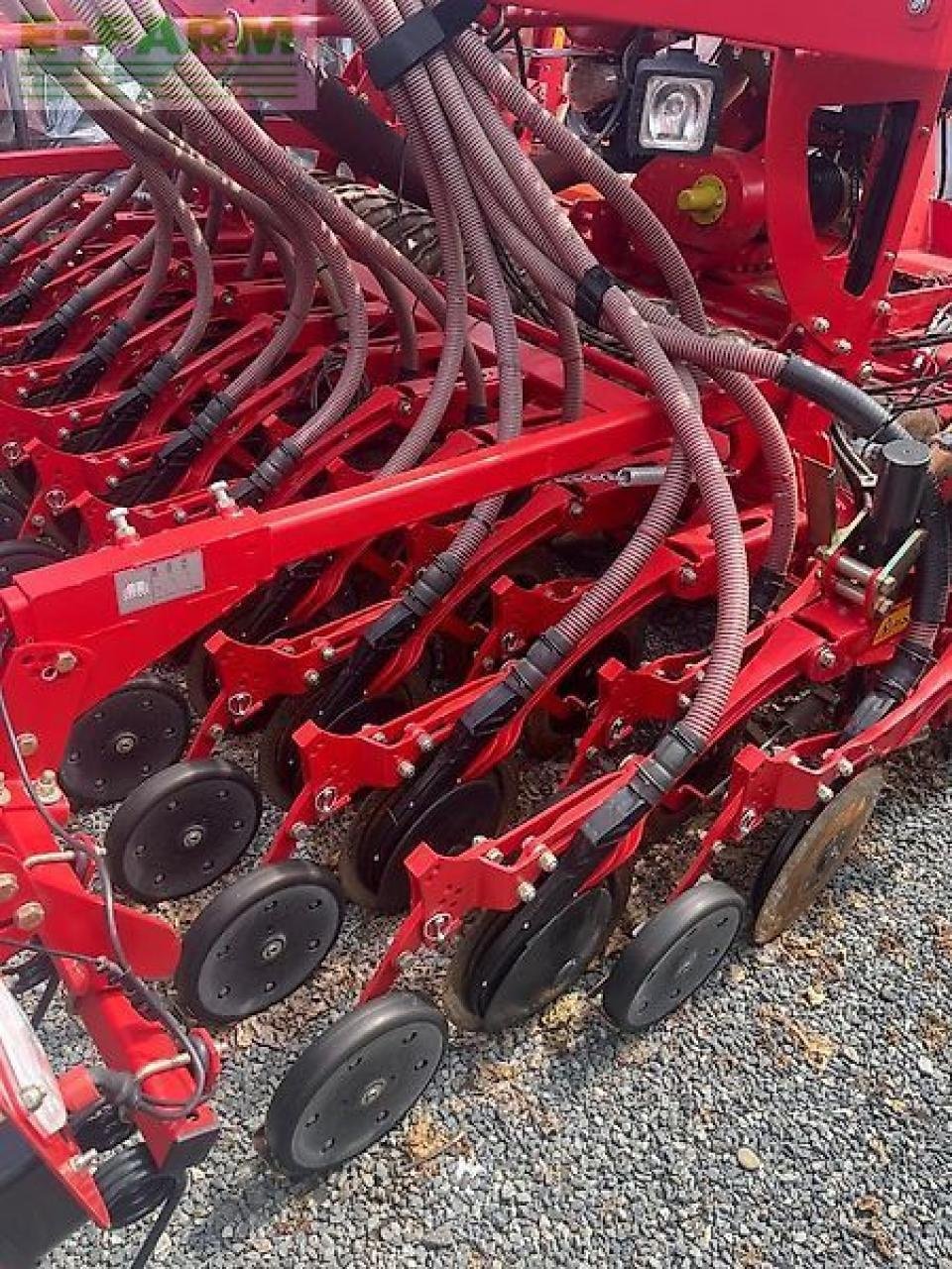 Drillmaschine tip Kverneland e-drill maxi, Gebrauchtmaschine in HEMMINGEN (Poză 4)