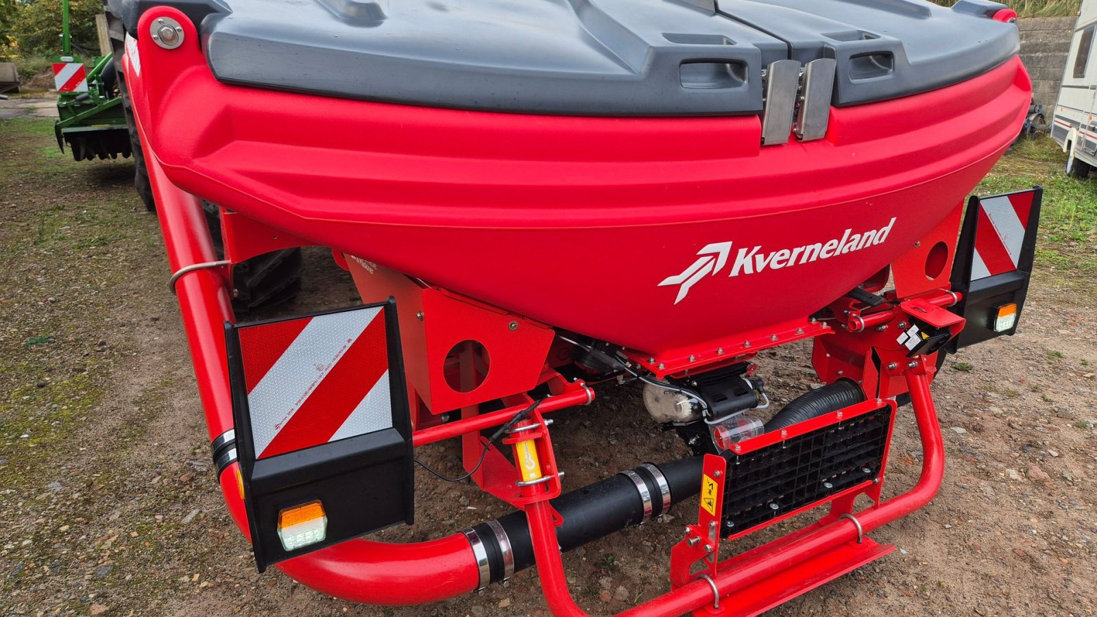 Drillmaschine tipa Kverneland F-Drill fronttank med hjulpakker, Gebrauchtmaschine u Skjern (Slika 1)