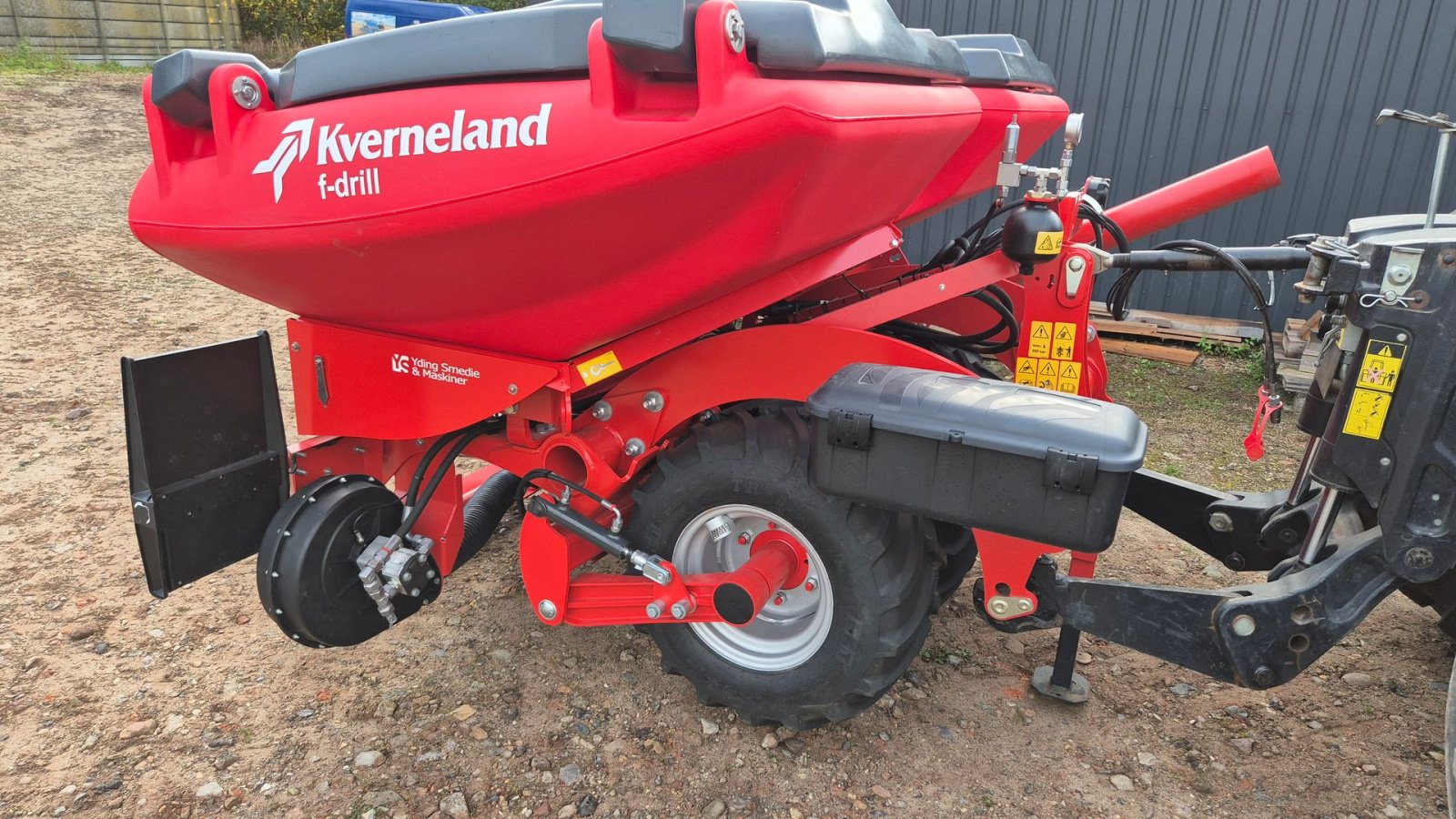 Drillmaschine tipa Kverneland F-Drill fronttank med hjulpakker, Gebrauchtmaschine u Skjern (Slika 3)