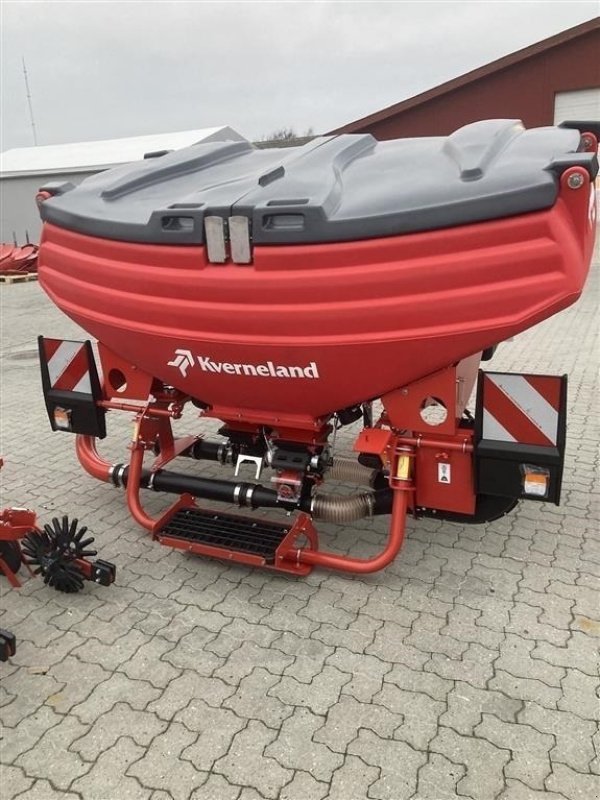 Drillmaschine of the type Kverneland Fronttank F-Drill, Gebrauchtmaschine in Mern (Picture 1)